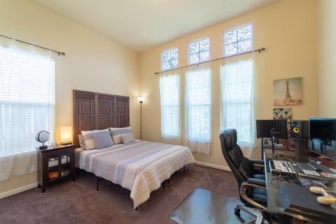3836 Lakeside Dr, Modesto, CA 95355 photo 8