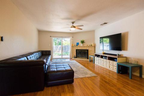 2576 Pinnacles Dr, Rocklin, CA 95677 photo 4