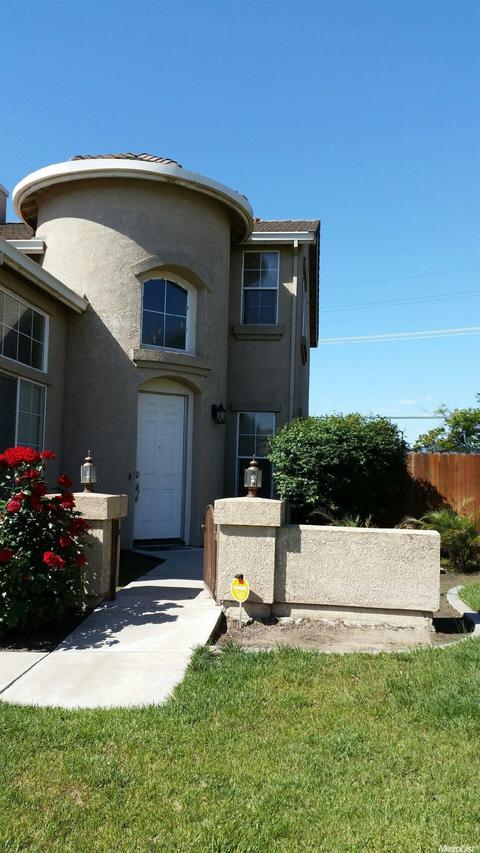 2076 Licstal, Manteca, CA 95337 photo 1