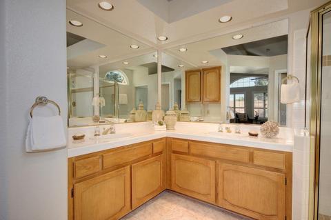 236 Baurer Cir, Folsom, CA 95630 photo 24