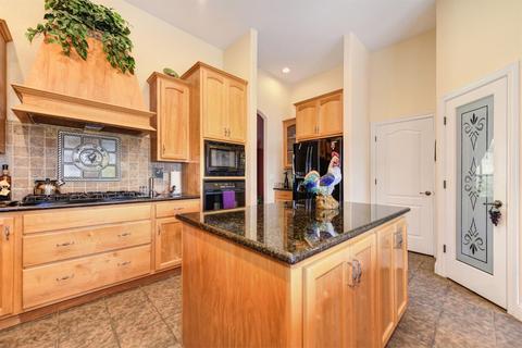 4028 Blacksmith Ct, Placerville, CA 95667 photo 11