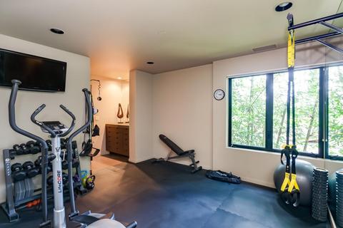 1124 Notre Dame Ave, Modesto, CA 95350 photo 30