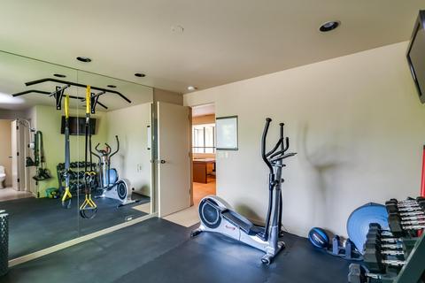 1124 Notre Dame Ave, Modesto, CA 95350 photo 31