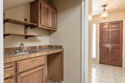 1035 Camphor St, Manteca, CA 95337 photo 6