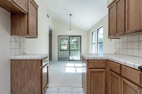 1035 Camphor St, Manteca, CA 95337 photo 5