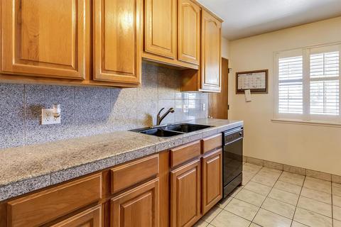725 Ridge Ave, Ripon, CA 95366 photo 16
