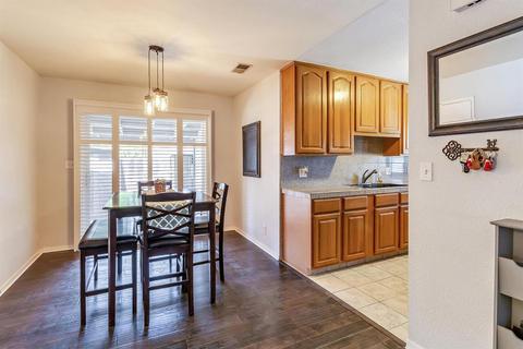 725 Ridge Ave, Ripon, CA 95366 photo 2