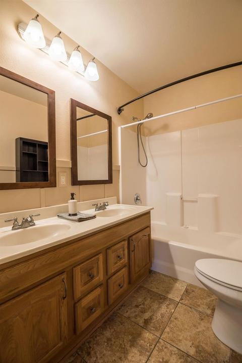 2221 6th St, Ceres, CA 95307 photo 16