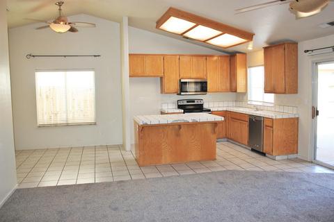 2709 Amadeus Dr, Modesto, CA 95358 photo 2