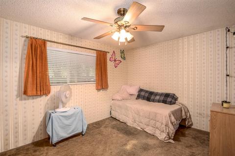 2751 Belmont Dr, Davis, CA 95618 photo 14