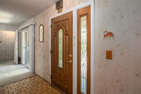 2751 Belmont Dr, Davis, CA 95618 photo 7