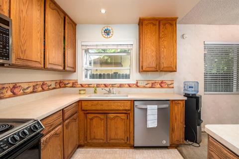 2751 Belmont Dr, Davis, CA 95618 photo 13