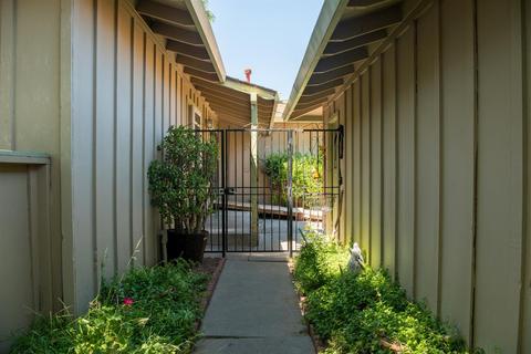 2751 Belmont Dr, Davis, CA 95618 photo 5