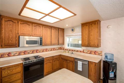 2751 Belmont Dr, Davis, CA 95618 photo 12