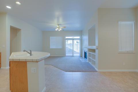 707 Pine Creek Ln, Patterson, CA 95363 photo 7