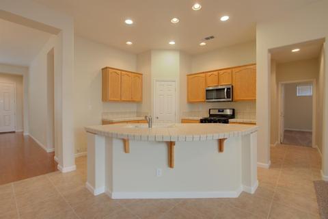 707 Pine Creek Ln, Patterson, CA 95363 photo 8