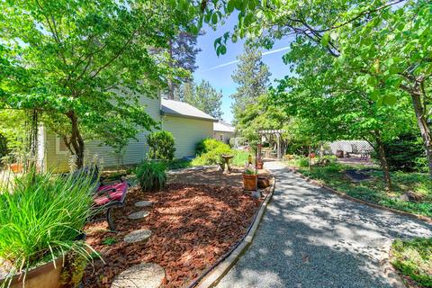11200 Hackett Ct, Grass Valley, CA 95949 photo 38