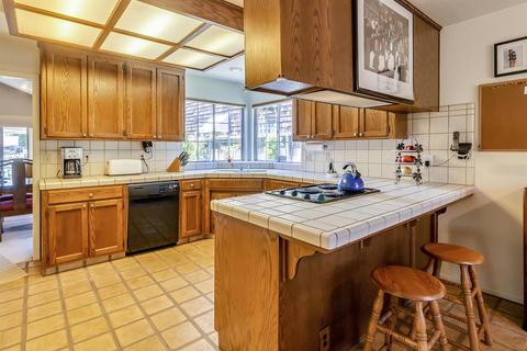 1721 Lakeshore Dr, Lodi, CA 95242 photo 9