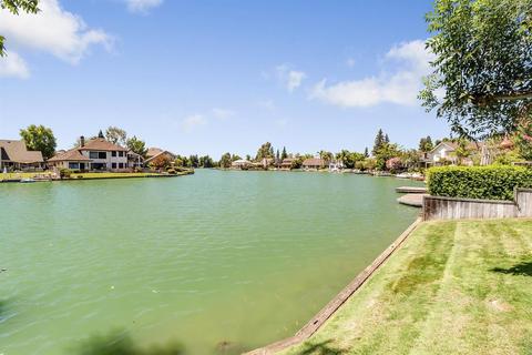 1721 Lakeshore Dr, Lodi, CA 95242 photo 37