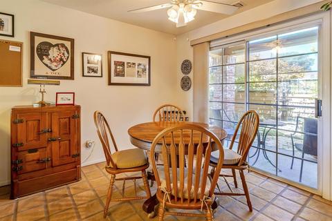 1721 Lakeshore Dr, Lodi, CA 95242 photo 8