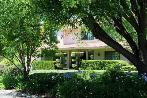 8763 Beechcrest Ct, Orangevale, CA 95662 photo 2