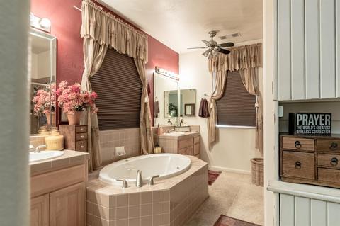 4308 Versailles Dr, Modesto, CA 95356 photo 25