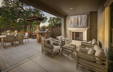 1216 Harvest Loop, Folsom, CA 95630 photo 2