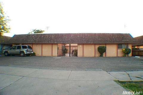 2553 Glen Ave, Merced, CA 95340 photo 1