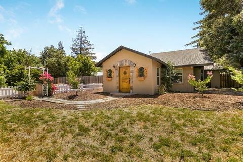 520 E Main St, Ripon, CA 95366 photo 2