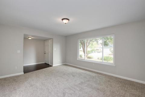 6407 Rolling Way, Carmichael, CA 95608 photo 6