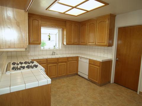 348 Harding Ave, Manteca, CA 95336 photo 17