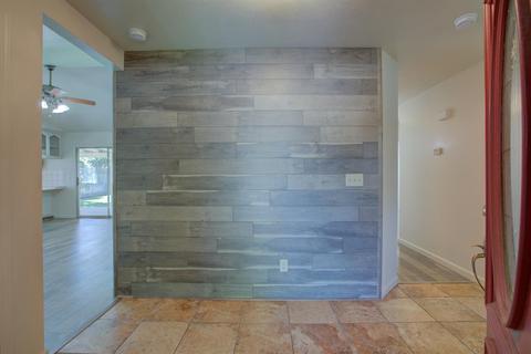 884 Cole Ave, Turlock, CA 95382 photo 7