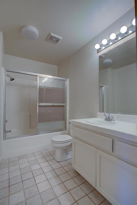 884 Cole Ave, Turlock, CA 95382 photo 22