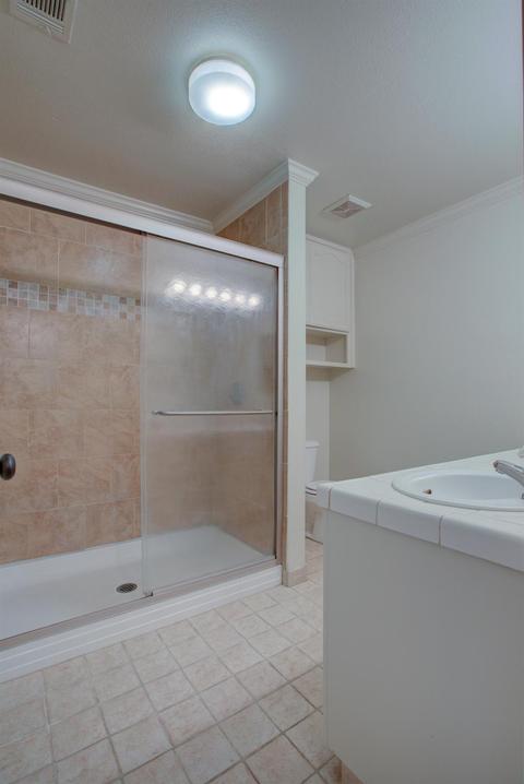 884 Cole Ave, Turlock, CA 95382 photo 31
