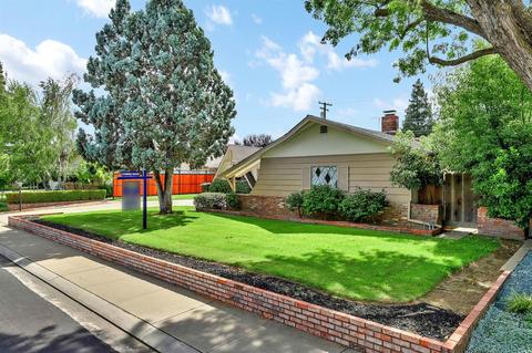 713 Brookvale Dr, Modesto, CA 95355 photo 1