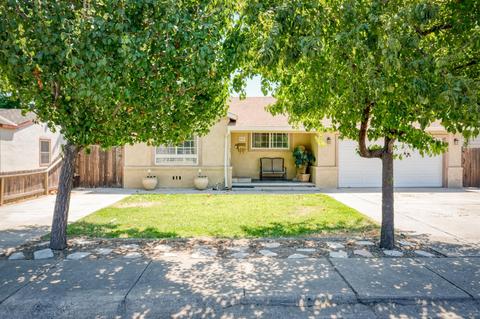 554 Locust Ave, Manteca, CA 95337 photo 4