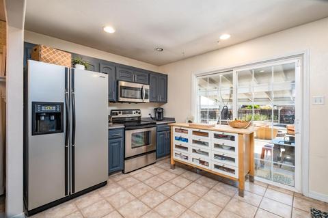 554 Locust Ave, Manteca, CA 95337 photo 10