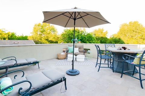 722 Barton Oaks Ct, Ripon, CA 95366 photo 31
