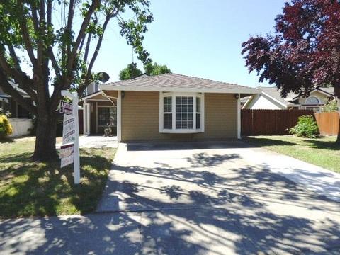 3122 Black Saddle Dr, Antelope, CA 95843 photo 2