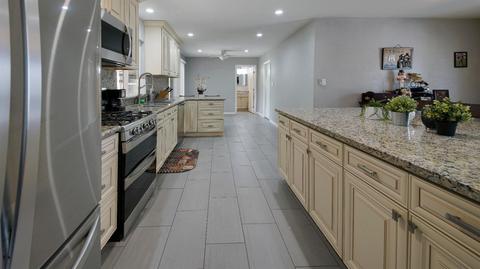 20 S Ham Ln, Lodi, CA 95242 photo 9