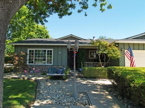 1308 Turquoise Dr, Modesto, CA 95355 photo 1