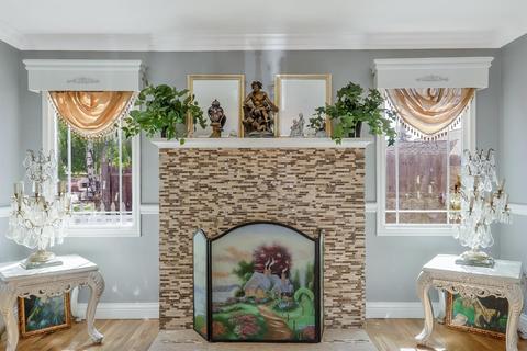 144 Floyd Ave, Modesto, CA 95350 photo 3