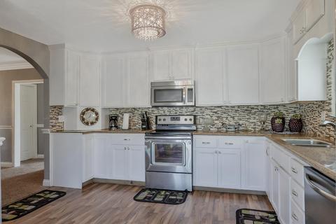 144 Floyd Ave, Modesto, CA 95350 photo 12