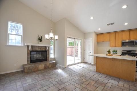 2125 Paramont Way, Modesto, CA 95355 photo 9