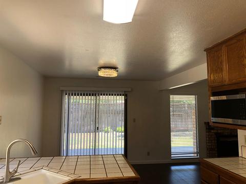 2528 Walnut Park Dr, Modesto, CA 95355 photo 6