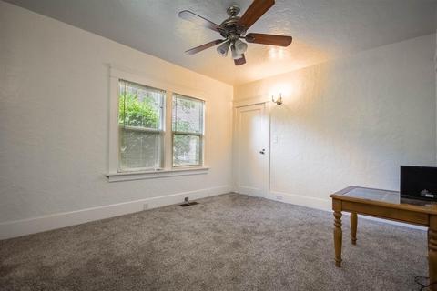 425 Hackberry Ave, Modesto, CA 95354 photo 18