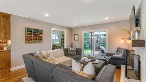 2053 Castelleja Ct, Carmichael, CA 95608 photo 10