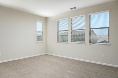 2132 Splendor Way, Modesto, CA 95357 photo 13