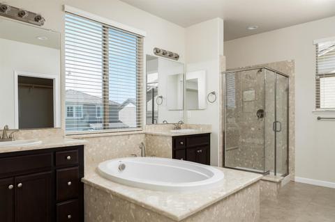 2132 Splendor Way, Modesto, CA 95357 photo 15
