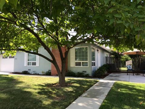 4901 Saint Lynn Ln, Carmichael, CA 95608 photo 2